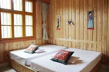 Fenghuang Post House Hotell Eksteriør bilde